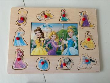 Houten puzzels 7 stuks beschikbaar voor biedingen