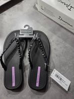 Zwarte Ipanema slippers maat 38 nieuw in doos, Ophalen of Verzenden, Nieuw, Zwart