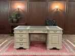 Klassiek Engels bureau (partnerdesk) #535, Ophalen of Verzenden, Zo goed als nieuw, Bureau