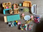 Barbie meubels, woonkamer, slaapkamer en accessoires, Ophalen of Verzenden, Zo goed als nieuw