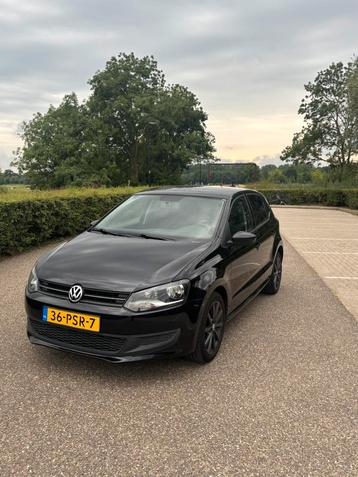 Volkswagen Polo 1.2 51KW 2011 Zwart beschikbaar voor biedingen