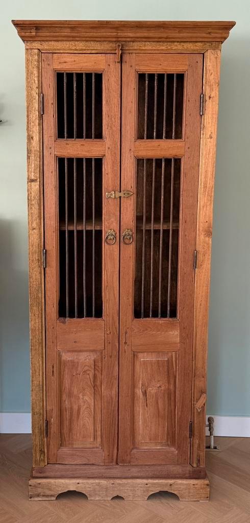 Landelijke Provisiekast / Linnenkast Teak, Huis en Inrichting, Kasten | Dressoirs, Gebruikt, 50 tot 100 cm, 25 tot 50 cm, Met deur(en)