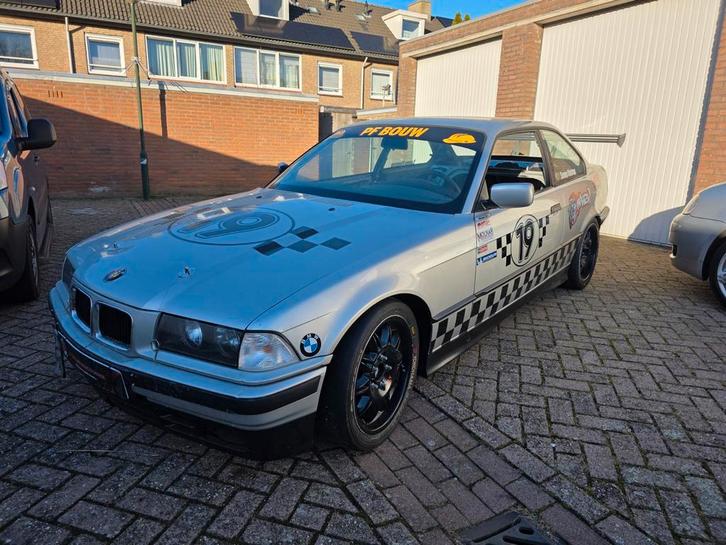 BMW E36 320i race, trackday, project auto, Auto-onderdelen, Motor en Toebehoren, BMW, Ophalen of Verzenden