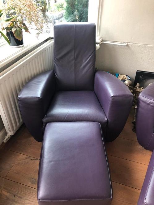 Gerard van den Berg label Longa fauteuil met hocker, Huis en Inrichting, Fauteuils, Gebruikt, Leer, 75 tot 100 cm, 75 tot 100 cm