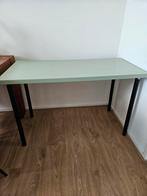 Groene Ikea tafel, Huis en Inrichting, Tafels | Sidetables, Rechthoekig, 50 tot 75 cm, Zo goed als nieuw, Ophalen