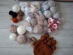 Resten garen. Katoen, acryl, roestkleur en groen is merino., Ophalen, Zo goed als nieuw, Materiaal