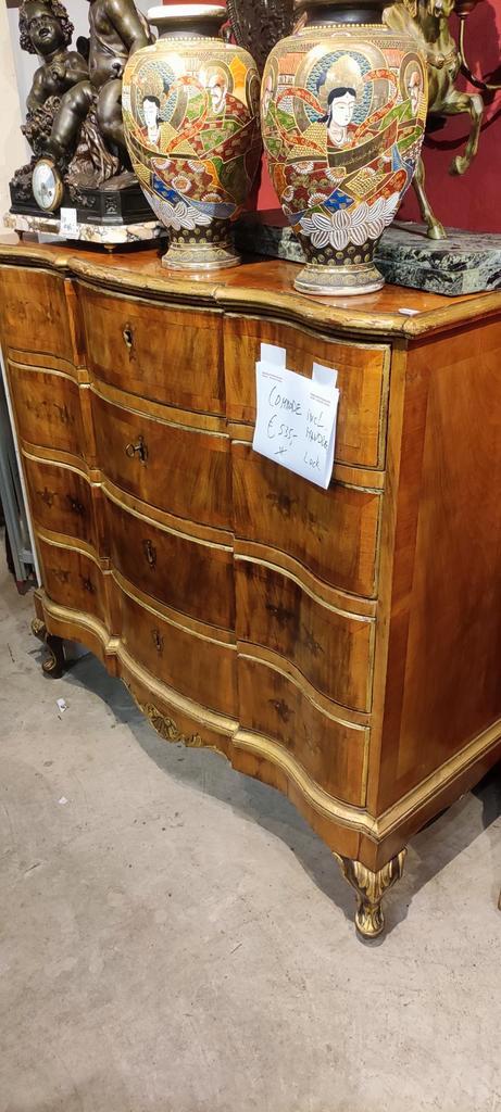 Grote antieke Barok commode grenenhout noten gefineerd €535., Antiek en Kunst, Antiek | Meubels | Kasten, Ophalen