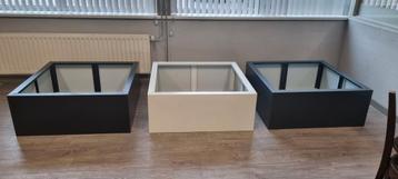 Metalen plantenbakken. 100x100x40 ALLEEN DEZE MAAND beschikbaar voor biedingen