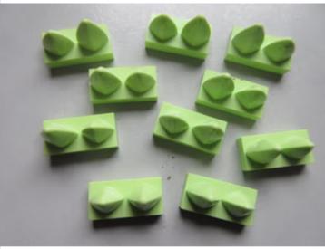 nr. 5848, 10 licht groene plaatjes 1x2. Verzenden mogelijk beschikbaar voor biedingen