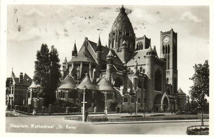 Haarlem. Kathedraal St. Bavo - volk - 1950 gelopen, Verzamelen, Ansichtkaarten | Nederland, Gelopen, Noord-Brabant, 1920 tot 1940