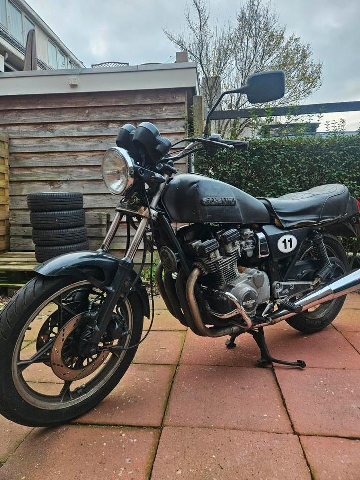 Suzuki GSX 750 F uit 1984. Cafe racer project? Start, rijdt!, Motoren, Motoren | Suzuki, Bedrijf, Toermotor, meer dan 35 kW, 4 cilinders