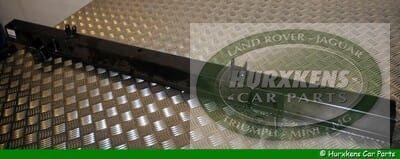 Bumperbalk met bevestiging voor achterklep Range Rover Class, Auto-onderdelen, Carrosserie en Plaatwerk, Bumper, Land Rover, Nieuw