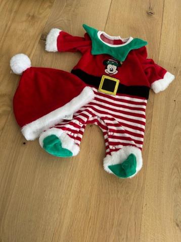 Nieuw kerstpakje maat 50/56 3-4 kg. jongen of meisje beschikbaar voor biedingen