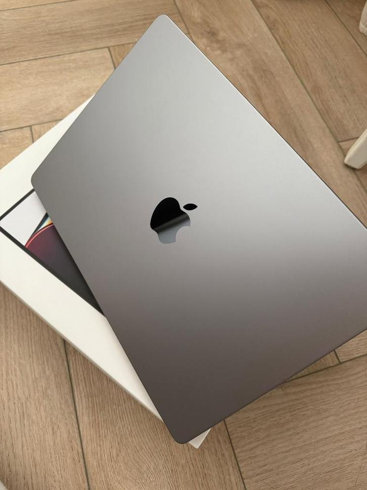 MacBook Pro 14” M1 Pro – 16 GB / 512 GB (2021), Computers en Software, Apple Macbooks, Zo goed als nieuw, MacBook Pro, Overige groottes