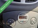 Renault Clio Estate 1.2 TCE Dynamique, Blauw, Stationwagon, Handgeschakeld, 1149 cc