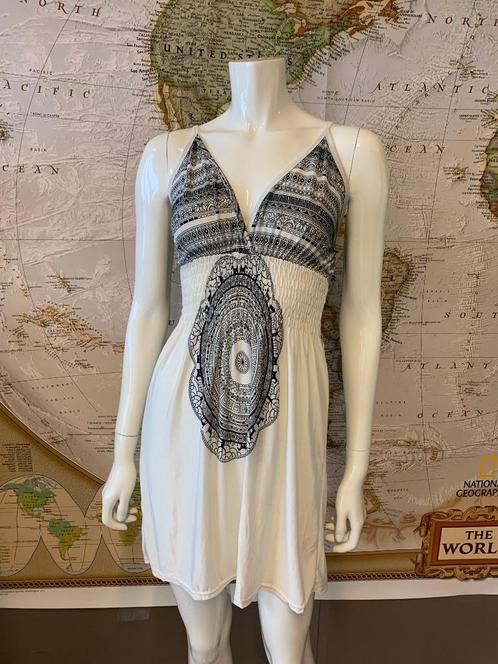 Leuk zomers jurkje maat S, Kleding | Dames, Jurken, Gedragen, Maat 38/40 (M), Wit, Boven de knie, Ophalen of Verzenden