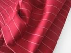 Lap stof rood/wijnrood krijtstreep 3,10 meter x 150 cm, Hobby en Vrije tijd, Stoffen en Lappen, Overige materialen, 120 cm of meer