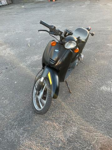Honda sky af 43 scooter beschikbaar voor biedingen