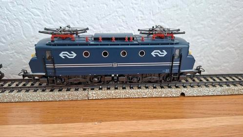 Märklin NS 1100 serienr 1135 in ovp, Hobby en Vrije tijd, Modeltreinen | H0, Zo goed als nieuw, Locomotief, Wisselstroom, Märklin