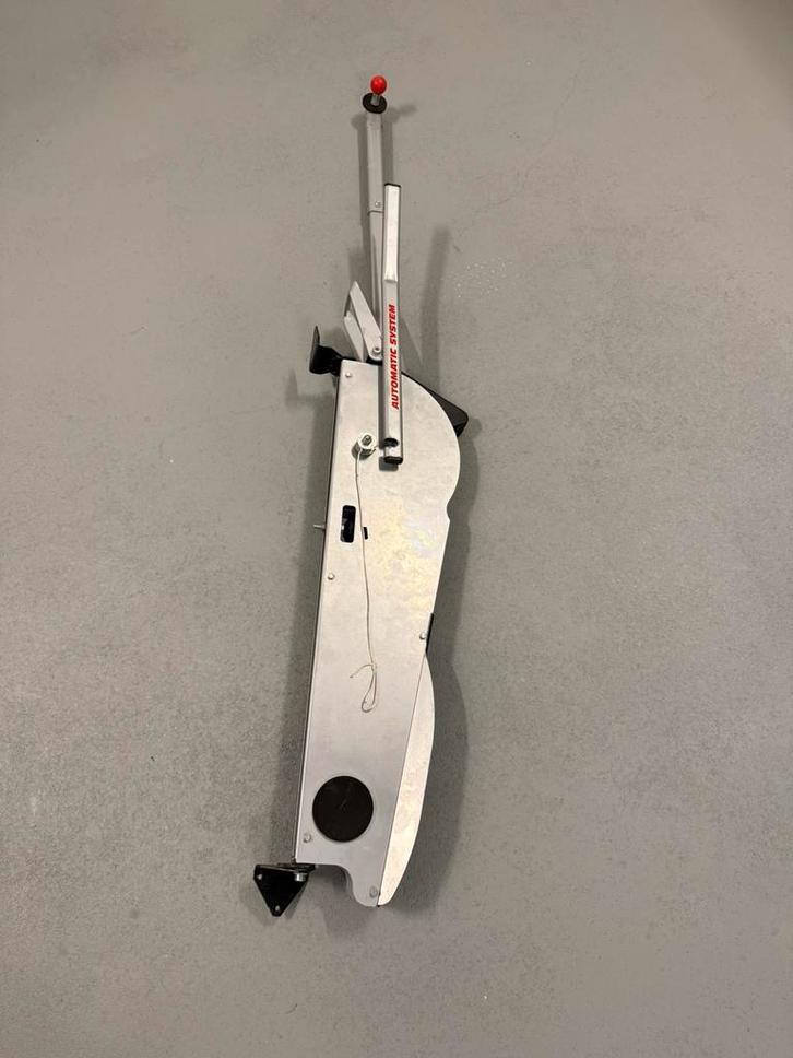 Wheelie lift bike lift bikelift, Fietsen en Brommers, Fietsaccessoires | Fietsenrekken, Zo goed als nieuw, Ophalen