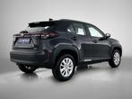 Toyota Yaris Cross 1.5 Hybrid 115 Active - Louwman Zin in Zo, Stof, 1165 kg, 116 pk, Zwart