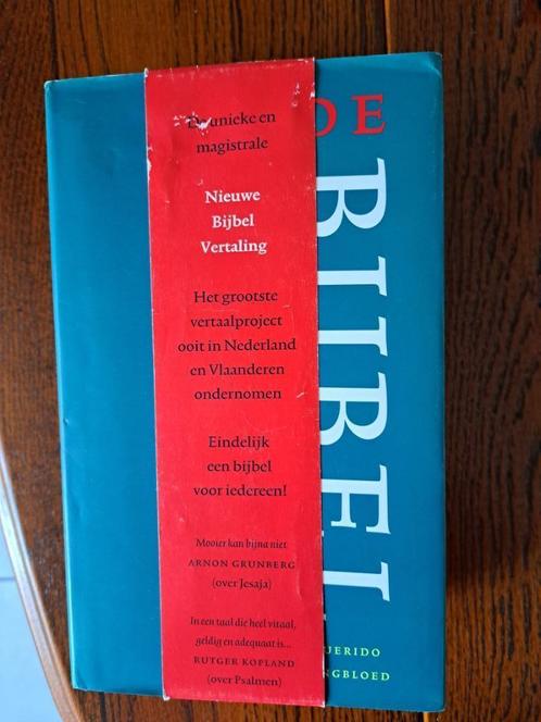 De Bijbel Nieuwe Bijbelvertaling, Boeken, Godsdienst en Theologie, Gelezen, Ophalen of Verzenden