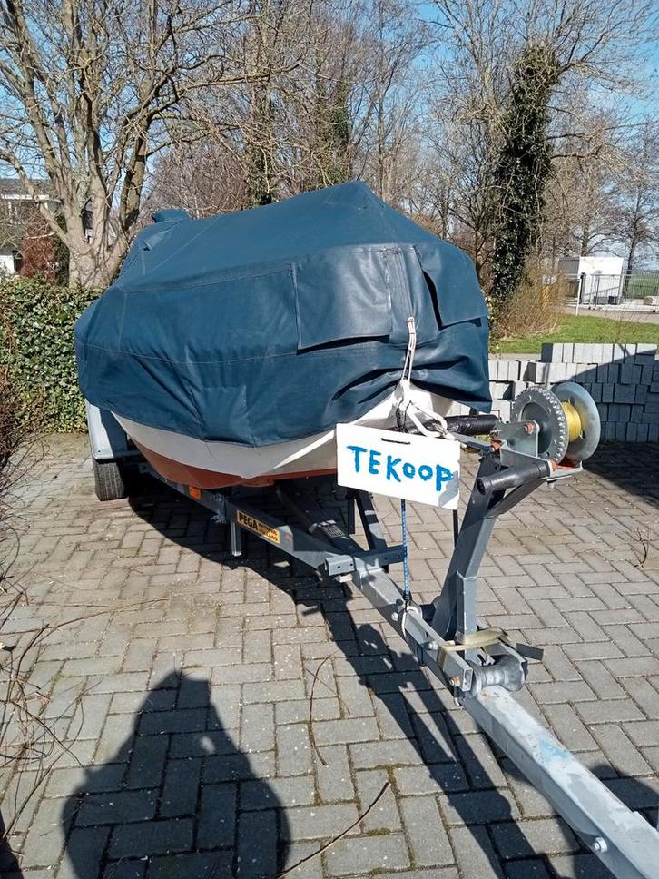 Boot staal met trailer en toebehoren, Watersport en Boten, Motorboten en Motorjachten, Staal, Ophalen