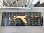 AK-47 plexiglas schilderij, Antiek en Kunst, Ophalen of Verzenden