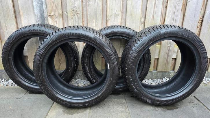 Mooie set Continental 225 45 17 WinterContact TS870P, Auto-onderdelen, Banden en Velgen, Band(en), Winterbanden, 17 inch, 225 mm