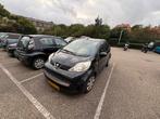 Peugeot 107 1.0 12V 5DR 2011 Zwart, Auto's, Peugeot, Voorwielaandrijving, 4 stoelen, Origineel Nederlands, Handgeschakeld