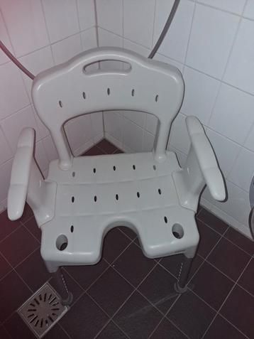 Douche stoel  beschikbaar voor biedingen