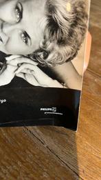 OUDE FOTO KAART RITA REYS INCL HANDTEKENING, Verzamelen, Muziek, Artiesten en Beroemdheden, Ophalen of Verzenden, Foto of Kaart