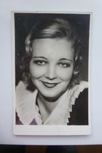 ansichtkaart DAME jaren 20 / 30, Ophalen, 1920 tot 1940, Ongelopen, Sterren en Beroemdheden