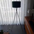 RVS Vloerlamp 3poot, Huis en Inrichting, Lampen | Vloerlampen, Ophalen, Zo goed als nieuw, 150 tot 200 cm