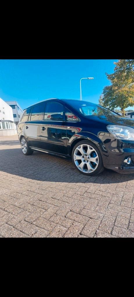 Opel Zafira 2.0 Turbo OPC 2006 Zwart, Auto's, Opel, Particulier, Zafira, Benzine, F, MPV, Handgeschakeld, Geïmporteerd, Zwart
