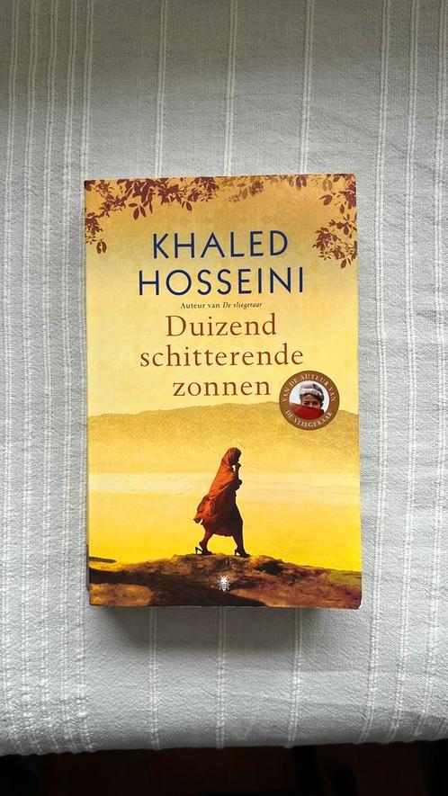 Khaled Hosseini - Duizend schitterende zonnen paperback, Boeken, Romans, Zo goed als nieuw, Nederland, Ophalen of Verzenden