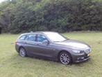 BMW 3-Serie 318D Touring  2.0D 100KW 2013 Bruin, Auto's, BMW, 1995 cc, Zwart, 4 cilinders, Bruin