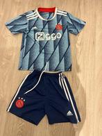 ajax tenue maat 140, Kinderen en Baby's, Ophalen of Verzenden, Gebruikt, Jongen of Meisje, Sport- of Zwemkleding