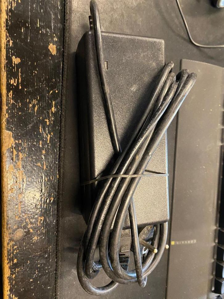 Oplader Sparta Emotion, Fietsen en Brommers, Fietsaccessoires | Fietsaccu's, Gebruikt, Ophalen of Verzenden