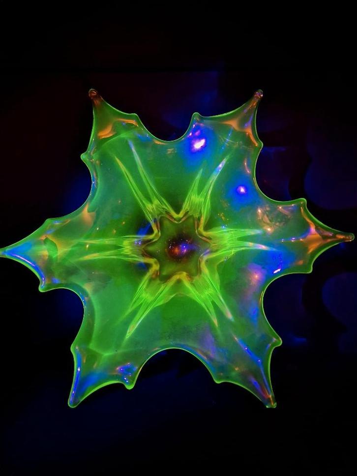 murano schaal uranium, Antiek en Kunst, Antiek | Glas en Kristal, Ophalen