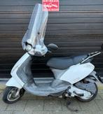 Piaggio zip ( blauw kenteken ), Fietsen en Brommers, Scooters | Piaggio, Ophalen of Verzenden, Gebruikt, Benzine, Overige modellen