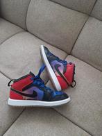 Nike Jordan Mid origineel sneakers maat 31 zgan, Kinderen en Baby's, Kinderkleding | Schoenen en Sokken, Jongen of Meisje, Schoenen