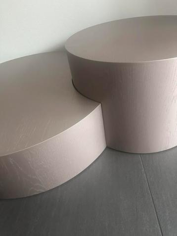 Nieuwe salontafel in de kleur metallic brons beschikbaar voor biedingen