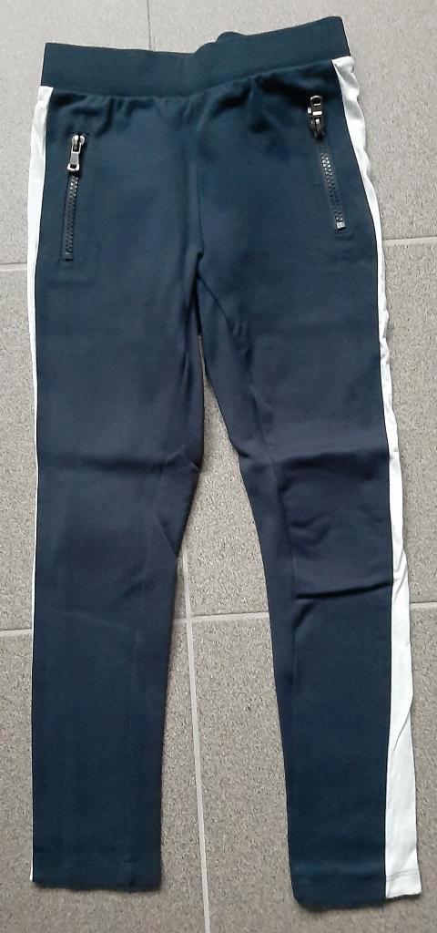 Sportbroek (122-128), Kinderen en Baby's, Kinderkleding | Maat 122, Nieuw, Meisje, Sport- of Zwemkleding, Ophalen of Verzenden