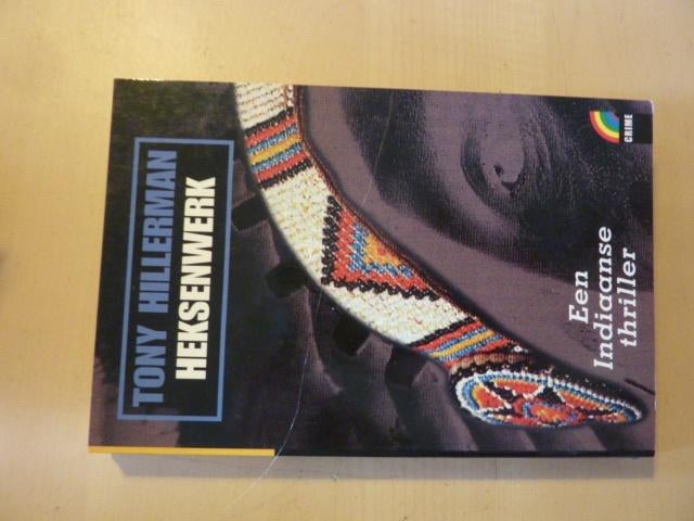 Tony Hillerman - Heksenwerk, Boeken, Thrillers, Zo goed als nieuw, Ophalen of Verzenden