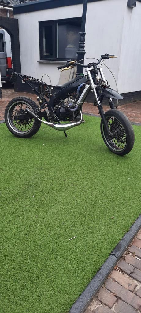 Derbi senda sm limeted edition, Fietsen en Brommers, Brommers | Derbi, Ophalen