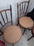 3 oude boerenstoeltjes, Antiek en Kunst, Antiek | Meubels | Stoelen en Banken, Ophalen of Verzenden
