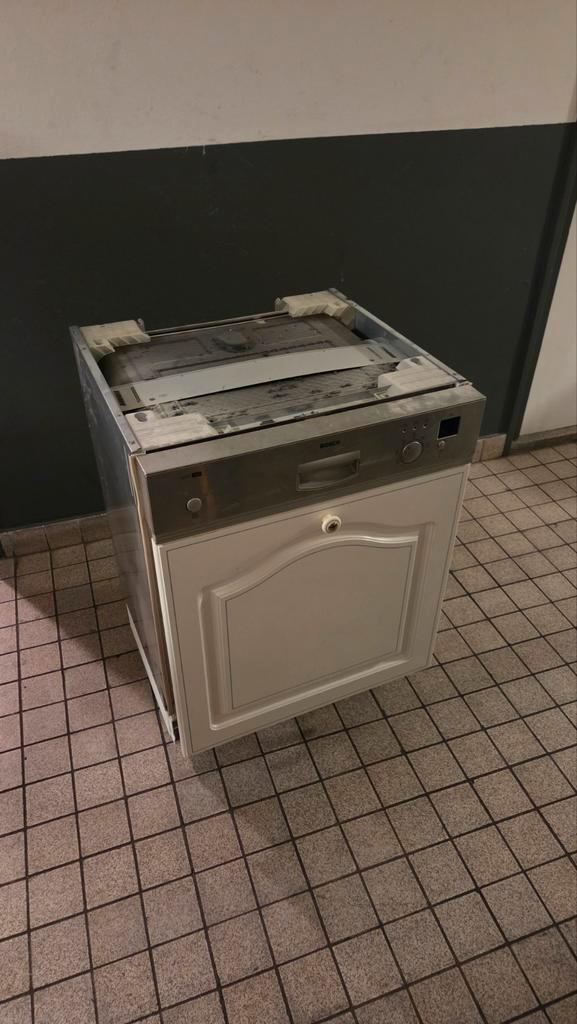 Vaatwasser Bosch volledig werkend, Witgoed en Apparatuur, Vaatwasmachines, Gebruikt, Inbouw, 85 tot 90 cm, 45 tot 60 cm, Eco programma
