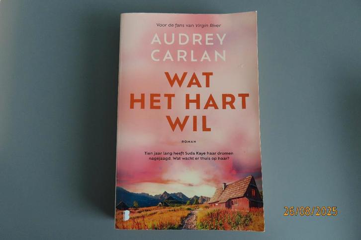 Wat het hart wil - Audrey Carlan, Boeken, Romans, Zo goed als nieuw, Ophalen of Verzenden