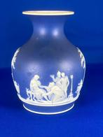 Antiek jasperware Wedgwood vaasje circa 1900, Antiek en Kunst, Antiek | Vazen, Ophalen of Verzenden